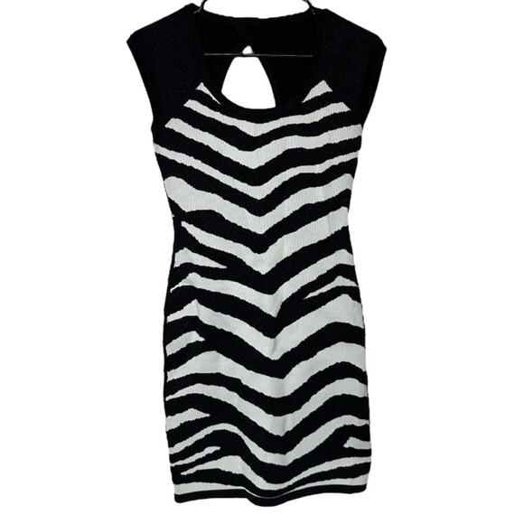Forever 21 Black & White Zebra Print Sleeveless Bodycon‎ Dress Size M - Picture 1 of 9